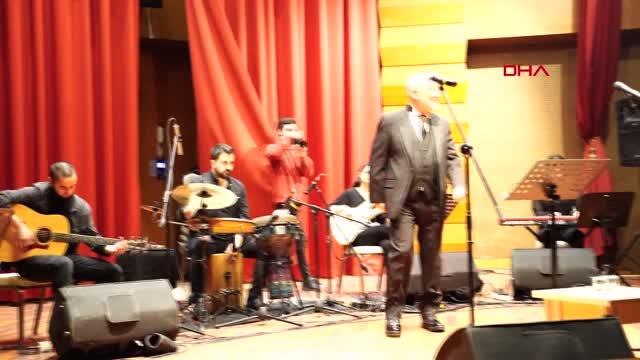 Son dakika haberi: ALTAN ERKEKLİ VE VEYSEL DİKER, TUZLA'DA SANATSEVERLER İLE BULUŞTU