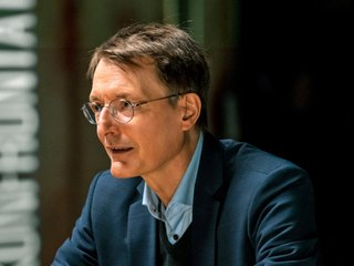 Karl Lauterbach schämt sich für "Witzfigur" Gerhard Schröder