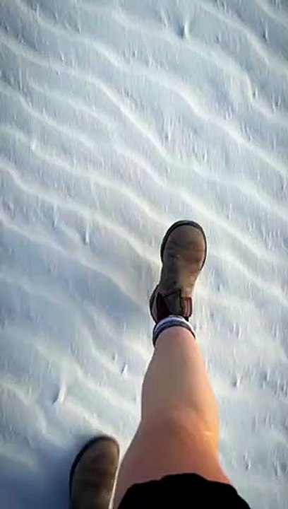 why does it look like im walking under the ocean