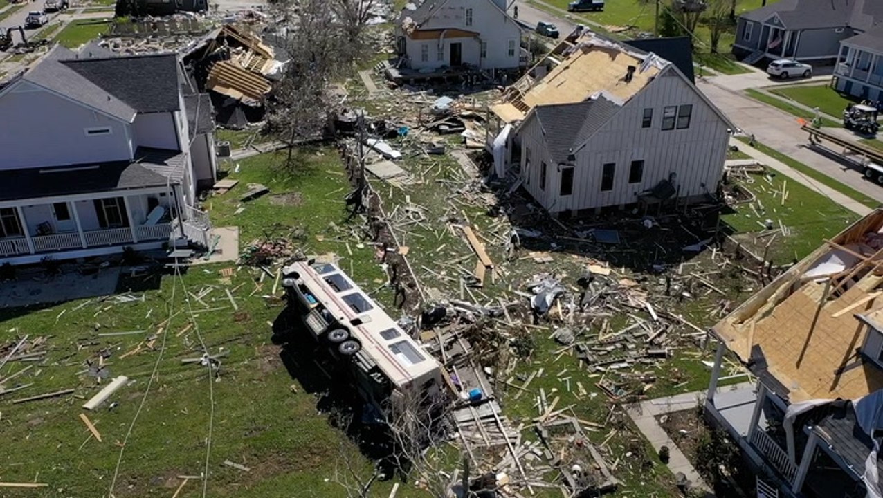 Arabi community comes together to pick up the pieces after devastating tornado