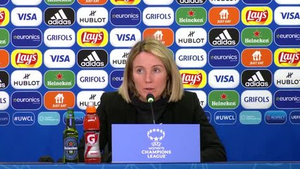 Quarts - Bompastor justifie l'absence de Hegerberg: "Elle a une gastro entérite"