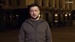 Volodymyr Zelenskyy pede ao mundo que saia para a rua pela Ucrânia