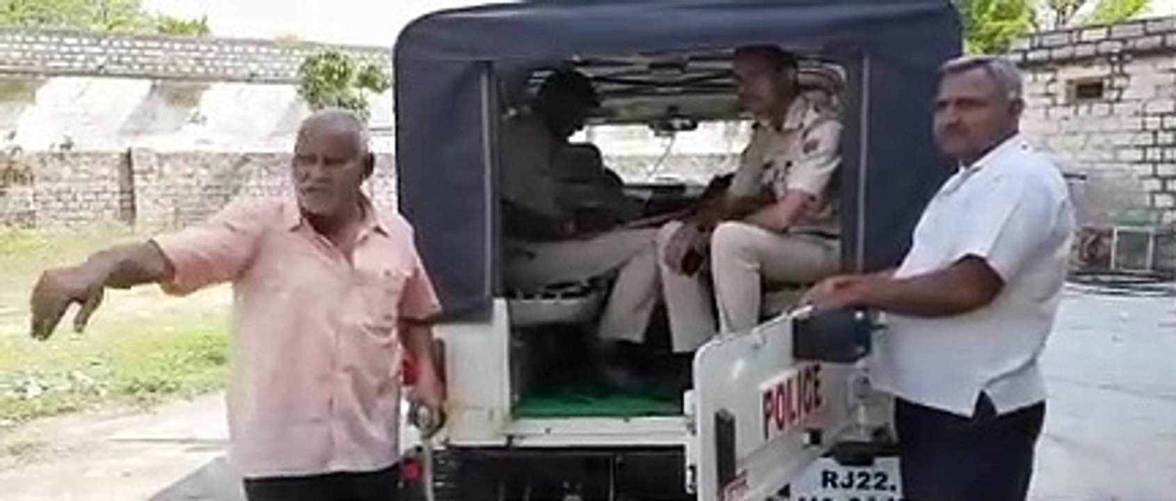 VIDEO : मानसिक रूप से अस्वस्थ युवती की मौत, शव पोस्टमार्टम के बाद परिजनों को सौंपा