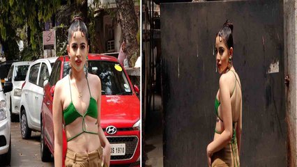 Urfi Javed ने फिर  पहनी बेहूदा ड्रेस , Video Viral होते ही हुईं Troll | FilmiBeat