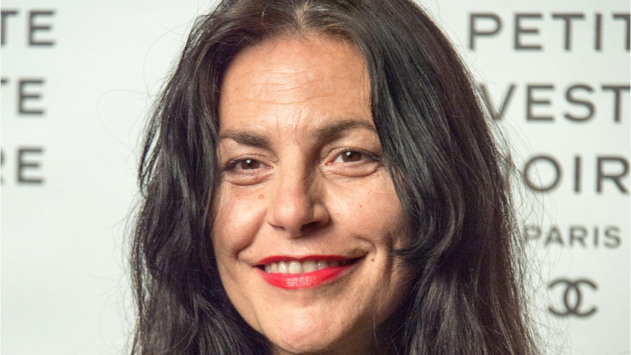 VOICI - Lio aux anges : la chanteuse est grand-mère pour la première fois à 59 ans !