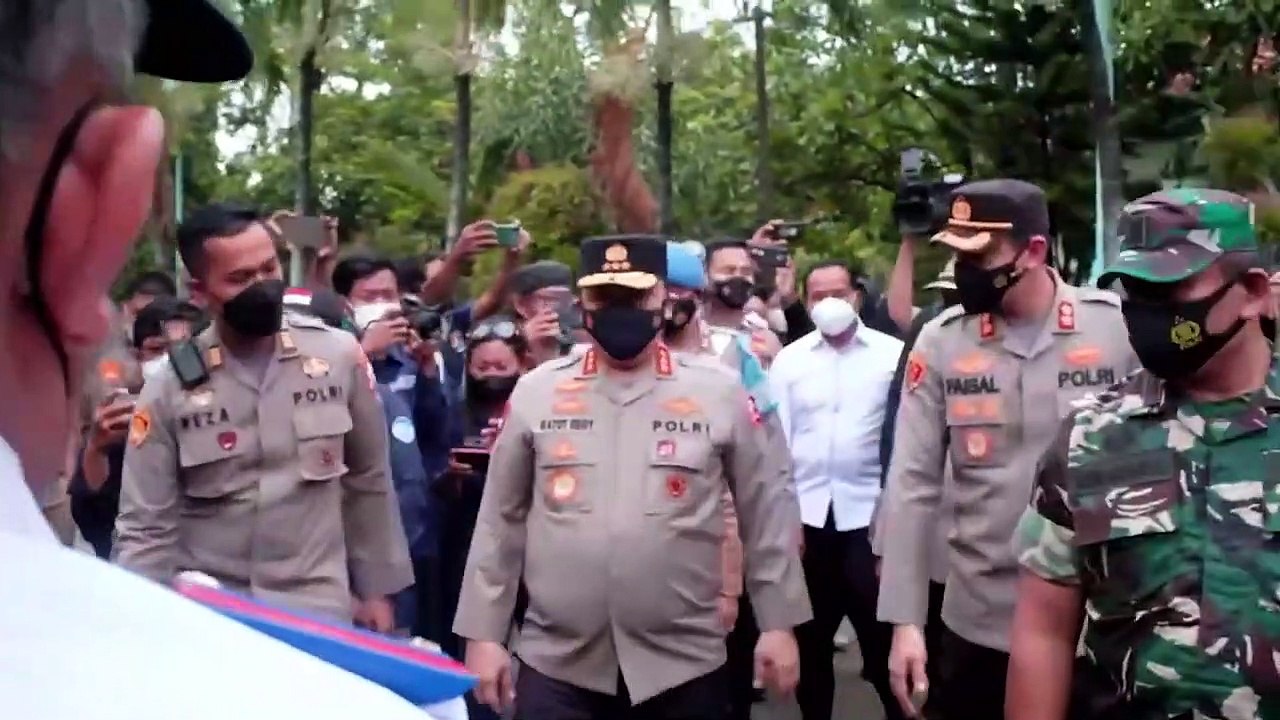 Wakapolri Pimpin Vaksinasi Serentak 34 Polda Di Pendopo Kabupaten Brebes