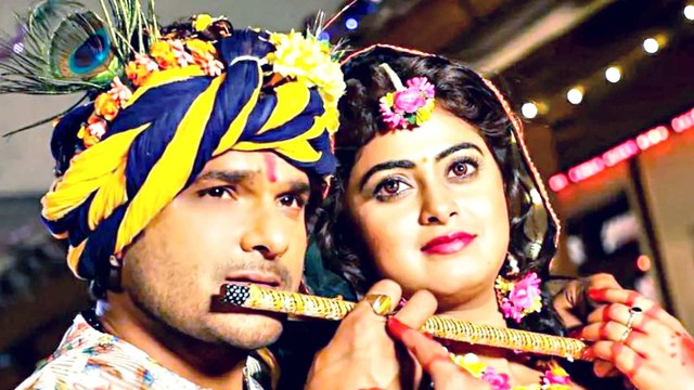 कृष्ण बने खेसारी लाल यादव और उनकी राधा बनी मेघा श्री, फिल्म के सेट से वायरल हुआ नया लुक