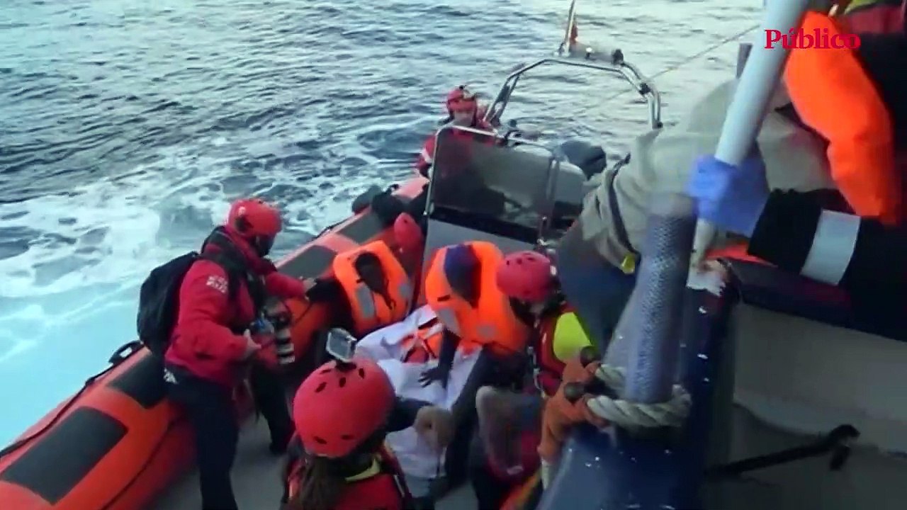 Los migrantes del Aquarius: "Celebramos las med...