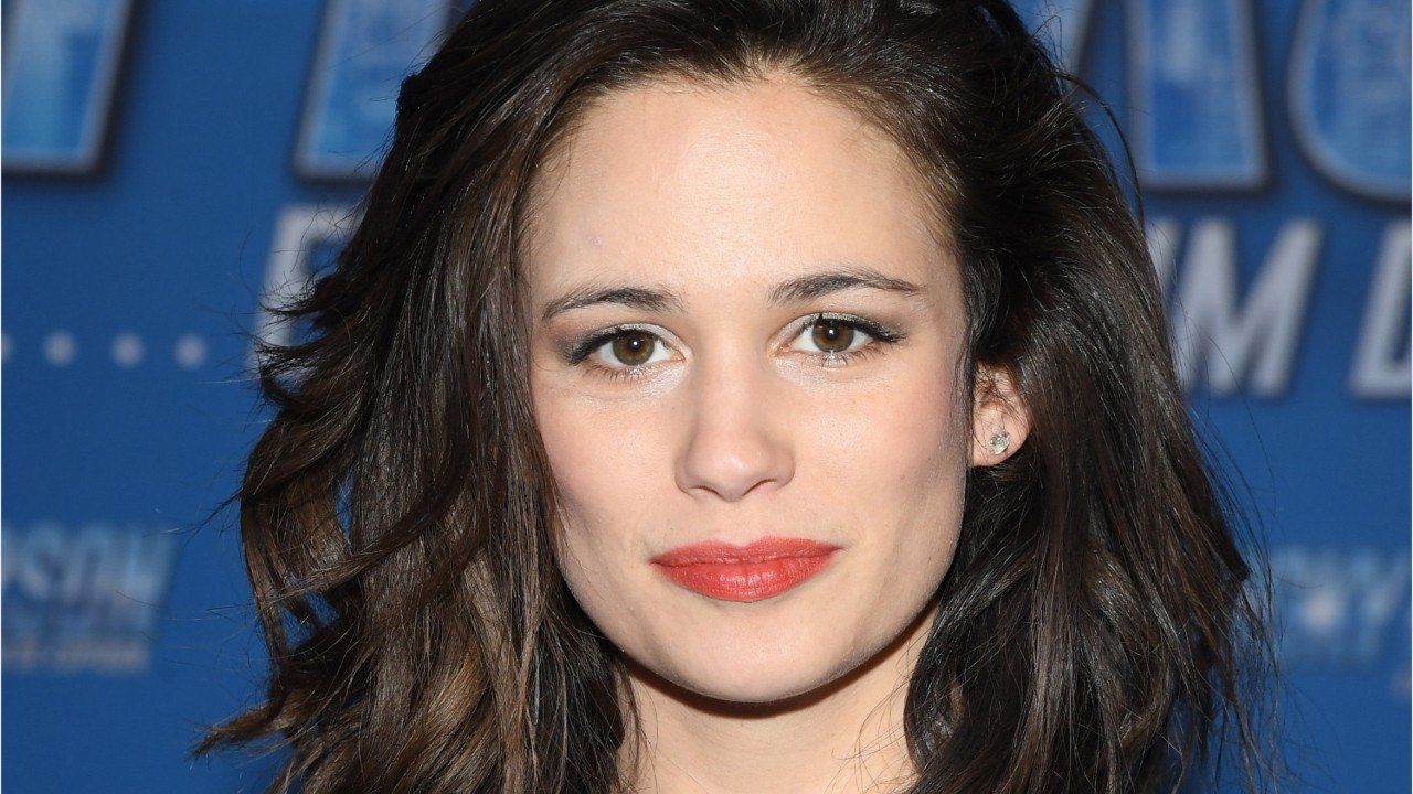 GALA VIDÉO - “J’avais l’autonomie d’un enfant de deux ans” : Lucie Lucas revient sur son burn-out