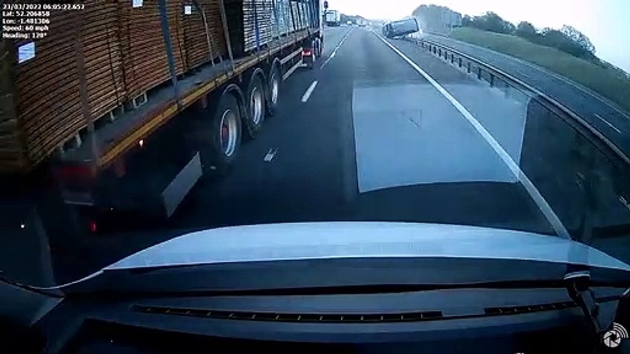 Watch terrifying moment a van comes flying over M40 motorway crash barrier towards oncoming traffic