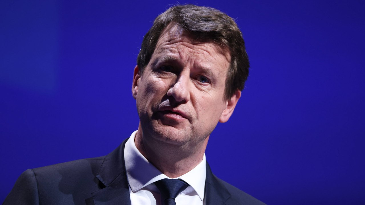Yannick Jadot accuse «TotalEnergies d'être complice de crimes de guerre»