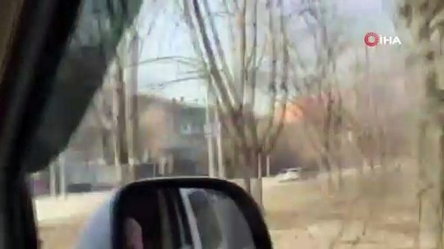 Mariupol’de siviller çatışmaların ortasında şehri terk etmeye çalışıyor