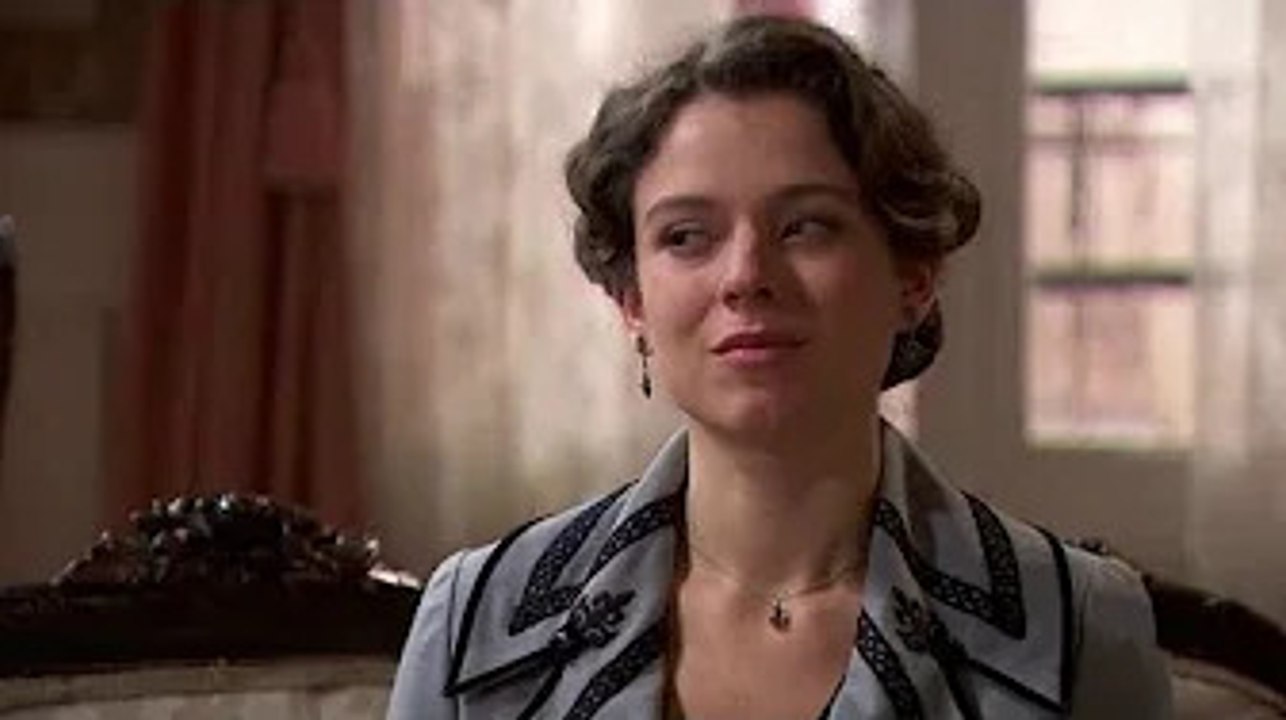 Anticipazioni spagnole Una Vita: Aurelio tradisce Anabel con Genoveva Triangoli, intrighi e bugie sa