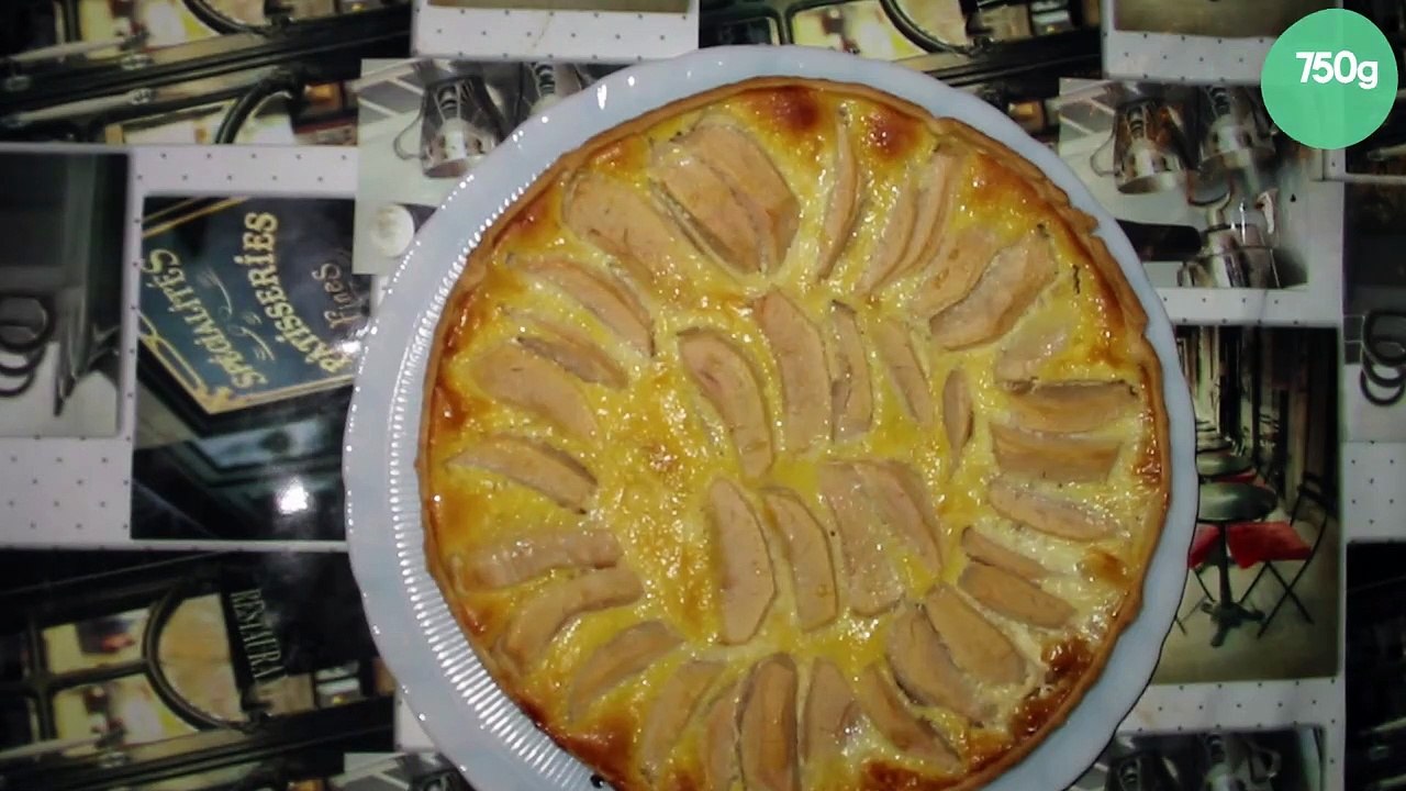 Tarte aux pommes sur lit de crème aux œufs