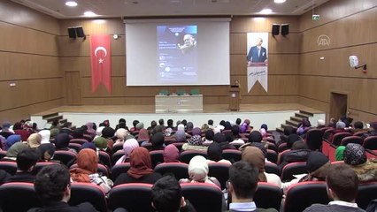 "Prof. Dr. Teoman Duralı'nın Yaşamı ve Felsefesi" paneli düzenlendi