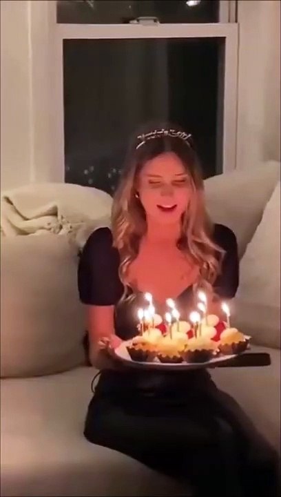 Souffler ses bougies d'anniversaire : un moment toujours très chaud