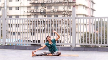 Day 6 Yoga For Complete Beginners _ 10 Days of Yoga