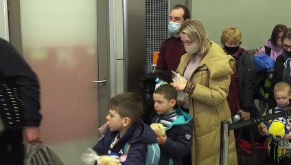 Des réfugiés ukrainiens secourus par un millionnaire suisse
