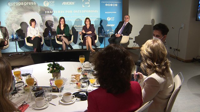Los expertos piden más implicación política en la prevención de fracturas por osteoporosis