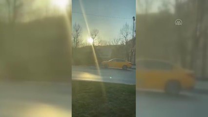 Eyüpsultan'da bir taksici tartıştığı kişinin üzerine elindeki tornavidayla yürüdü