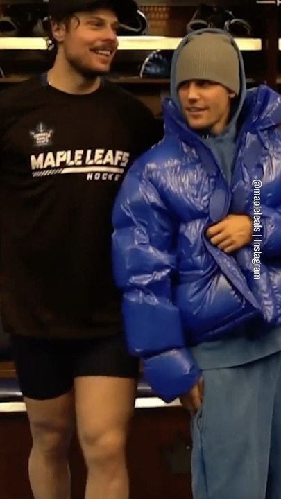 The Biebs Was Spotted With Some Of His Fave Toronto Buds :ice_hockey_stick_and_puck: :maple_leaf: