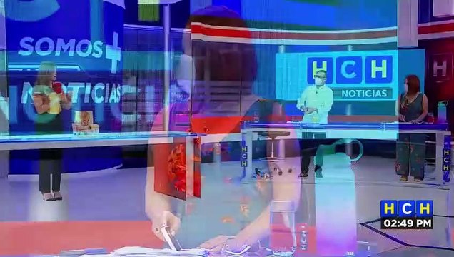 ¡NO PUDO CON LA EMOCIÓN! Cuando Alex Cáceres al fin le iba a morder la hamburguesa de Bigos se le cayó