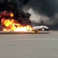 Avión se incendia en pleno vuelo llegando a Moscú