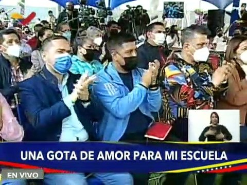 Presidente Maduro anunció el incremento de las tablas salariales del sector docente en el país
