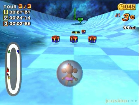 Super Monkey Ball Deluxe : Singe qui roule amasse bananes !