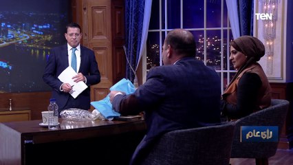أخصائي طب بديل يقوم بعمل "حجامة" لنفسه ع الهواء.. وصيدلانية: دي رفاهية زي حمام الثلج