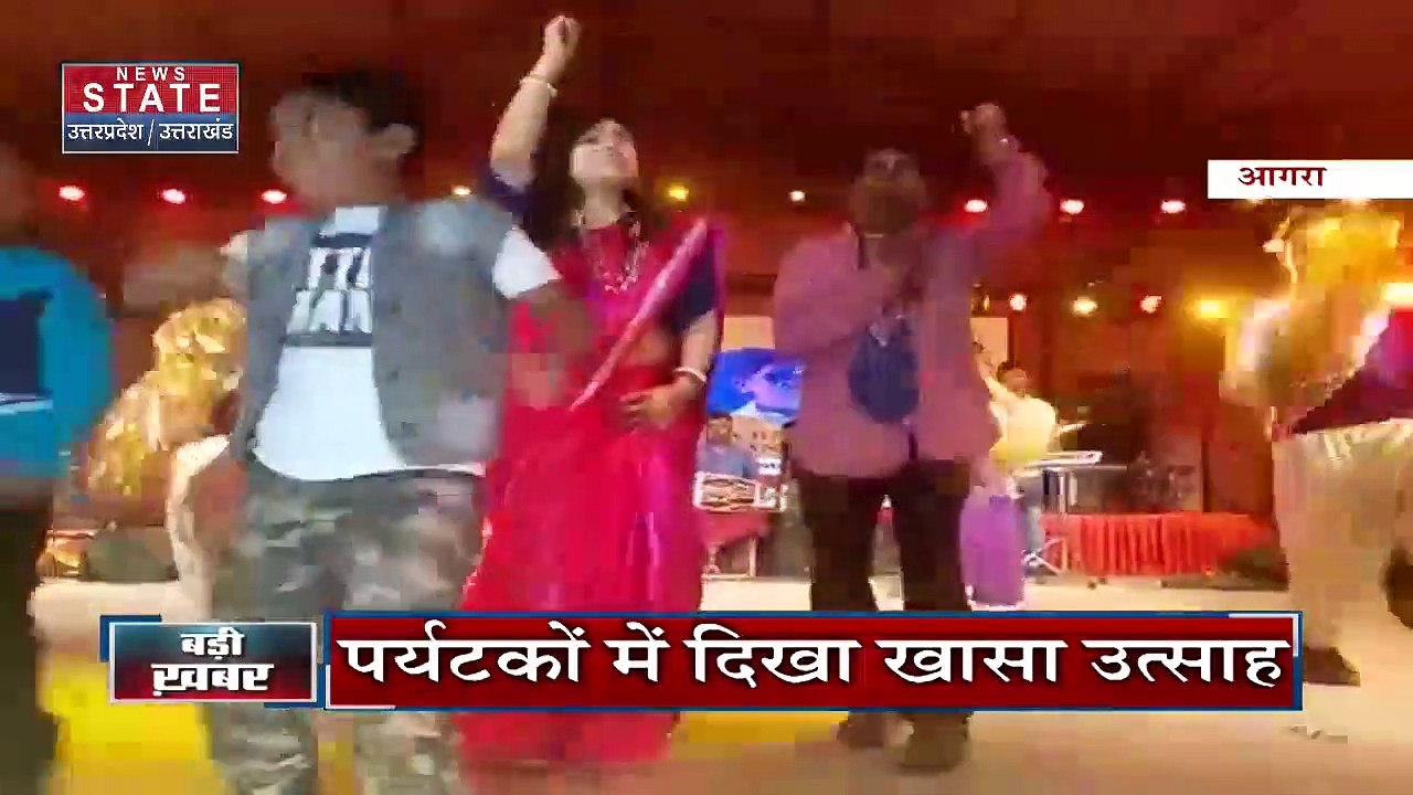 Agra Taj Mahotsav 2022 : पर्यटकों में दिखा खासा उत्साह, ताजमहोत्सव में 'काचा बादाम'