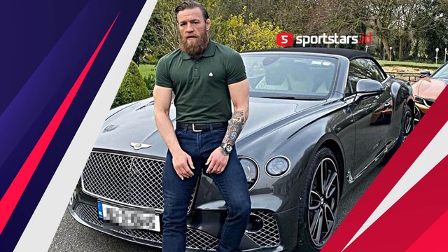 Terekam Kamera! Aksi Conor Mcgregor Ugal-ugalan Kemudikan Mobil Mewahnya di Jalan Raya