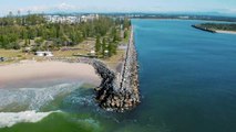 20.PORT MACQUARIE, NSW - VIEW FROM ABOVE TOWN BEACH - MAY 2020 - FREE 4K ULTRA HD AERIAL VIDEOS