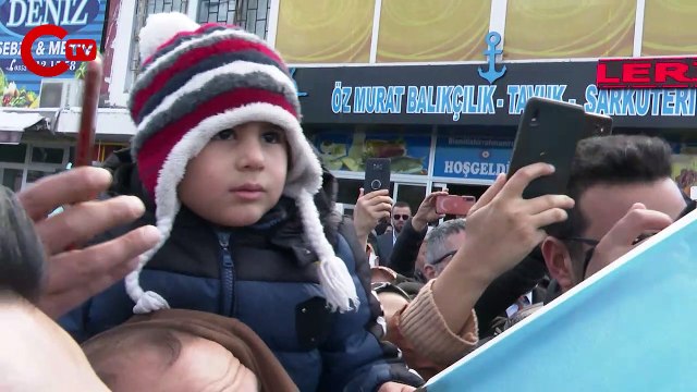 Eski AKP'li üye Akşener'in elinden mikrofonu aldı: AKP'ye verdi veriştirdi