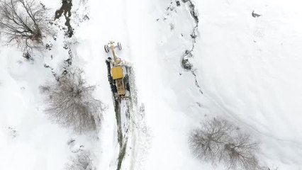 "Kar panterleri" 7 aydır yolları açık tutmaya çalışıyor