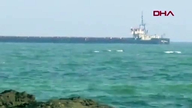 İstanbul Boğazı girişinde balıkçı teknesiyle kargo gemisi çarpıştı