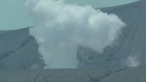 Detik-detik Gunung Api Anak Krakatau Muntahkan Abu Vulkanik