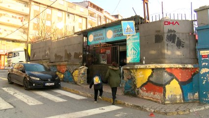 Okulda küçük kıza ahlaksızlık yapan temizlikçi hakkında karar verildi: Veliler çok fazla tepki gösterdi