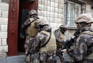 Son dakika haberi | GAZİANTEP'TE UYUŞTURUCU OPERASYONU; SOSYAL MEDYA FENOMENİ DAHİL 19 GÖZALTI