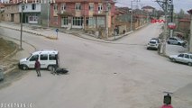 Afyon'da motosiklet dehşeti: Ters yöne girip çarptı