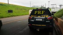 PRF realiza ação de fiscalização na BR-277 em Cascavel