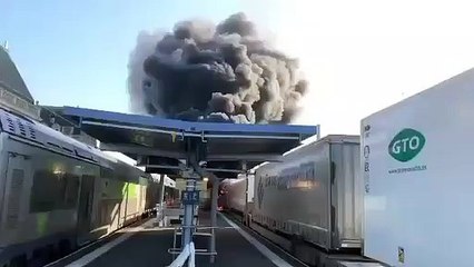 Incendie d'un train de fret en gare de Valenciennes