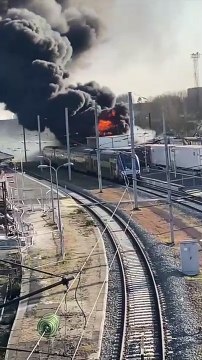 Grosse explosion entendue à la gare de Valenciennes - Le bâtiment est en cours d'évacuation - VIDEO