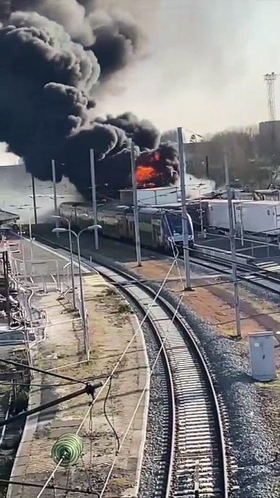 Grosse explosion entendue à la gare de Valenciennes - Le bâtiment est en cours d'évacuation - VIDEO