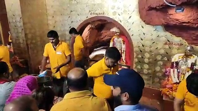 माता शीतला के दरबार में उमड़ा आस्था का सैलाब