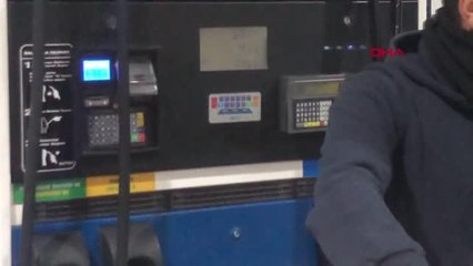 Son dakika haberleri: AKARYAKIT KAÇAKÇILIĞIYLA MÜCADELE ÖZEL EKİBİ 5 AYRI İLDE EŞZAMANLI OPERASYONLAR DÜZENLEDİ