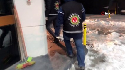 Akaryakıt fiyatlarını artıranlara operasyon: Yakalandılar