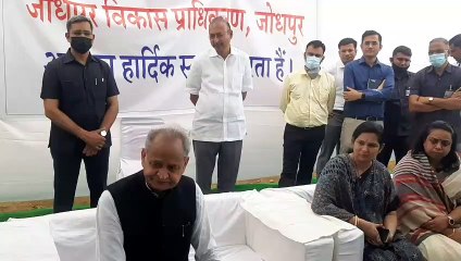 दे​खिये वीडियो.... सीएम गहलोत ने कहा केन्द्रीय मंत्री गडकरी ने किया है मुझसे वादा