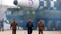 Kuzey Kore yeni balistik füzesinin görüntülerini paylaştı! Başkan Kim'in yer aldığı o anlar film sahnesini aratmadı
