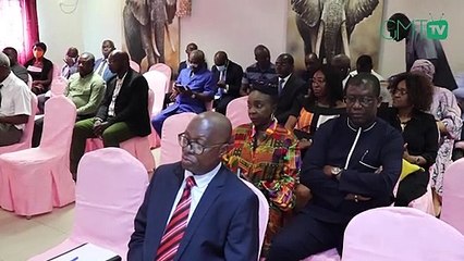 [#Reportage] Raymond Ndong Sima présente  « L’économie gabonaise, un regard rétrospectif de 1960 à nos jours »